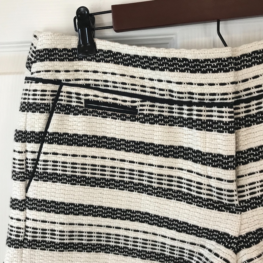 Loft Ann Taylor Riviera Stripe Woven Shorts - Picture 5 of 8